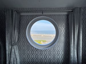 Photo 27- click for photo gallery